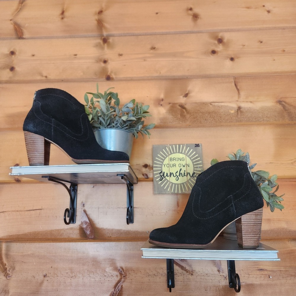 UGG Australia Charlotte Black Suede Leather Western Heel Bootie Boot F8714K Sz 7